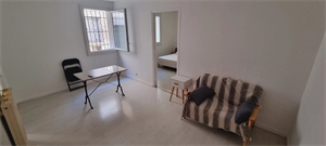 appartement à la location -   30000  NIMES, surface 38 m2 location appartement - APR678450